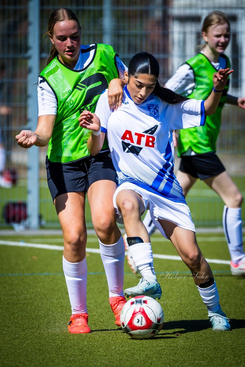 Bild 120 - wCJ Suederelbe - wBJ UH-Adler : Ergebnis: 7:1